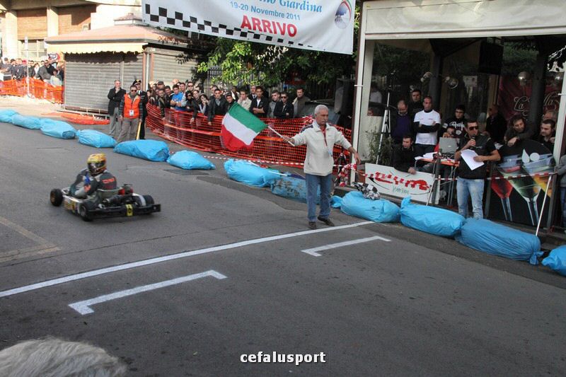 111120 sport2 121_tn.jpg